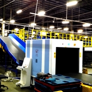 為落實(shí)寄遞安全“三項(xiàng)制度”，浙江菜鳥物流采購創(chuàng)藝龍安檢設(shè)備安裝完畢。